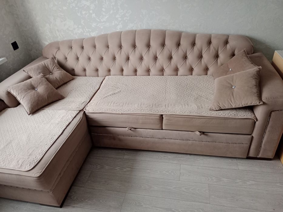 Продам диван угловой