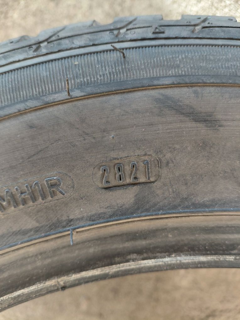 Продавам зимни гуми