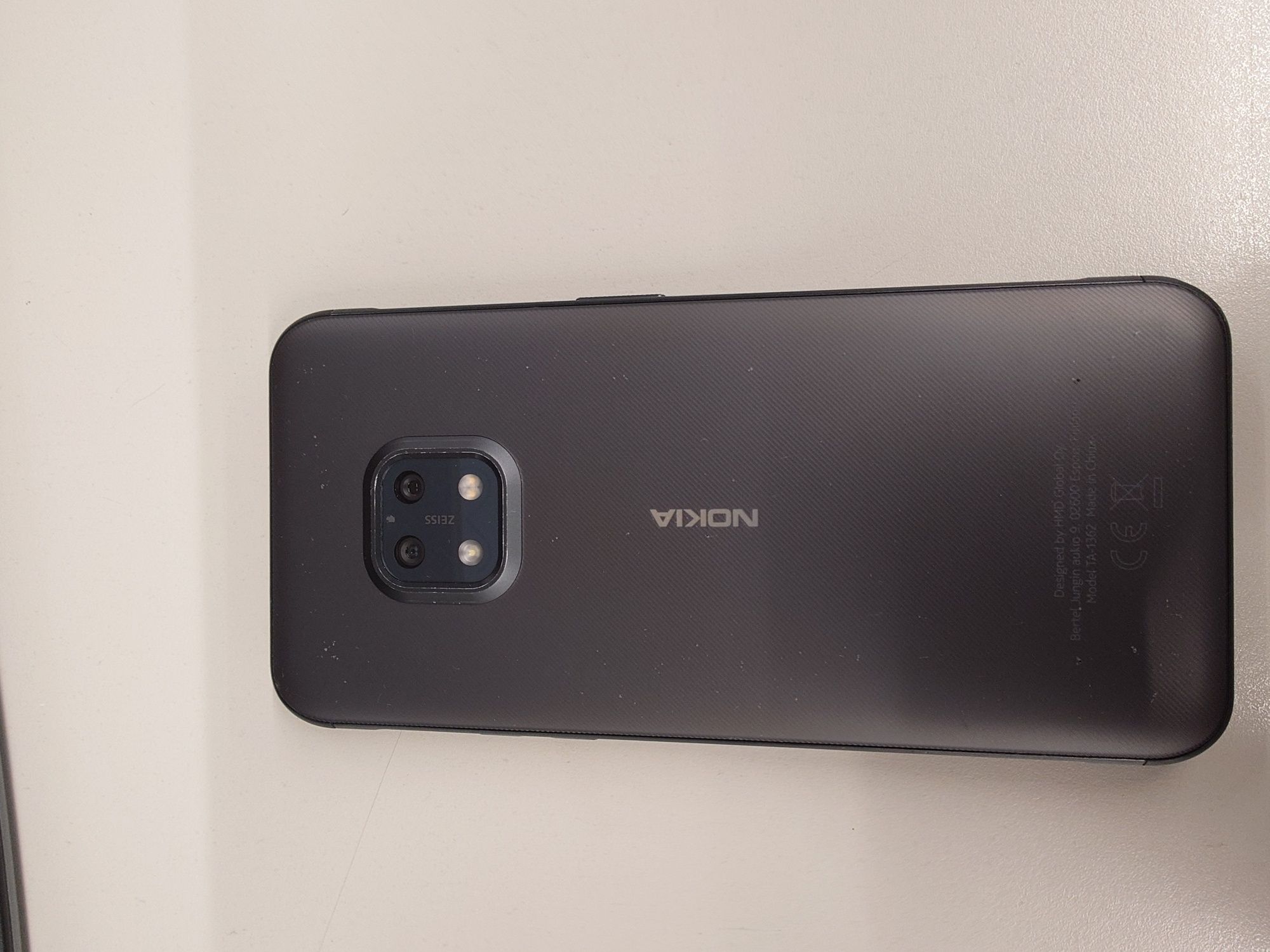 Nokia XR20 смартфон