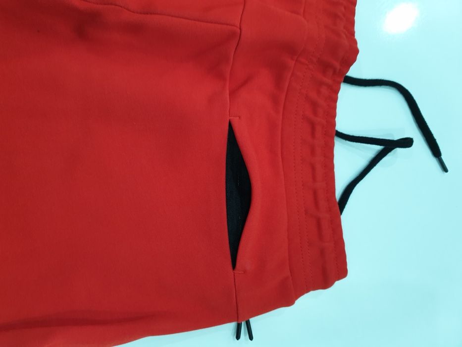 Nike мъжки екип 120 лева