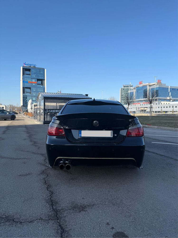 BMW    e60    530d