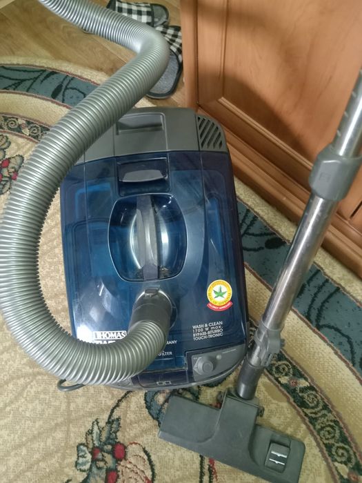 продам пылесос Thomas