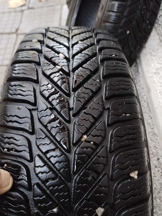 Продавам зимни гуми 175/65/14