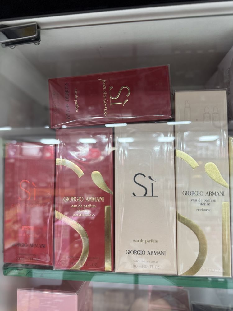 Giorgio Armani Si passion