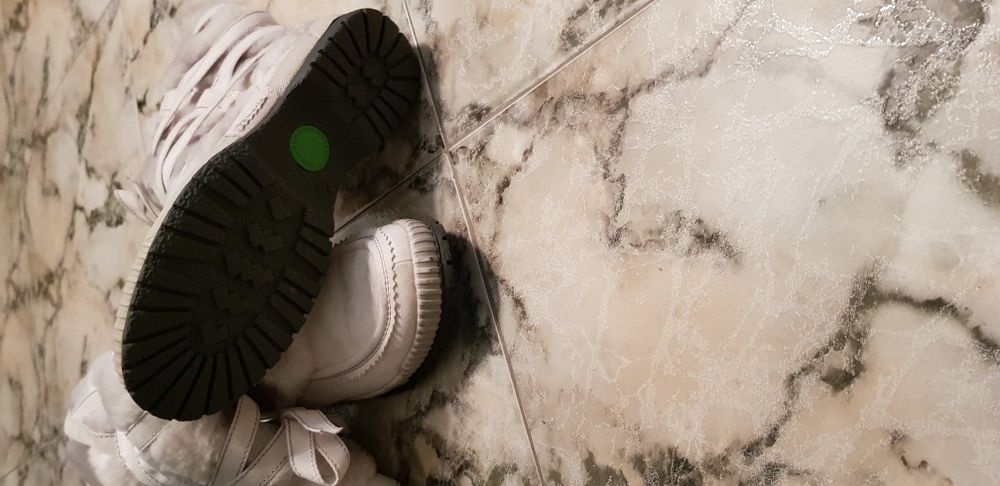 Дамски боти