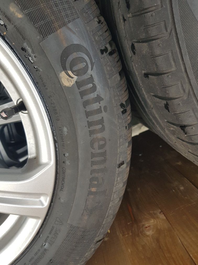 Anv.iarna 205/65r16 continental aproape noi