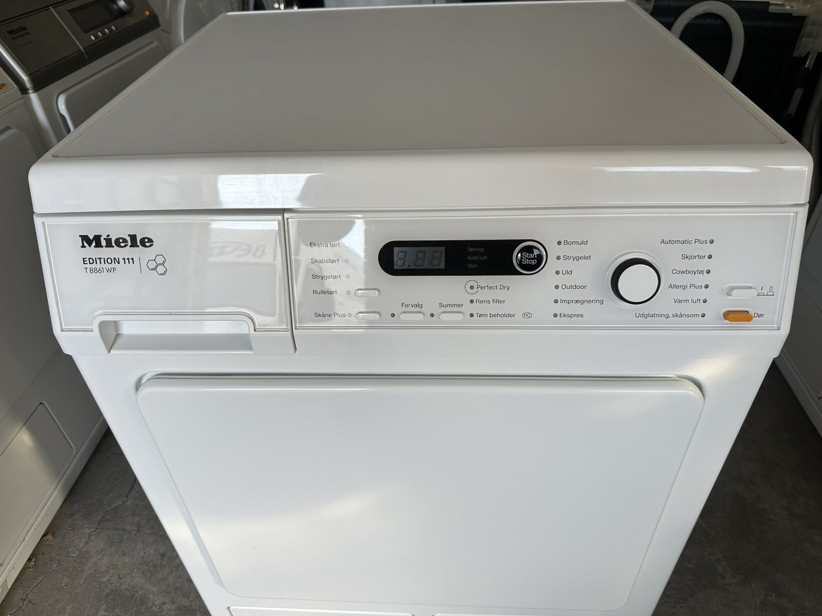 Сушилня +гаранция. MIELE ТЕРМОПОМПА. Клас А 8кг. Доставка за София