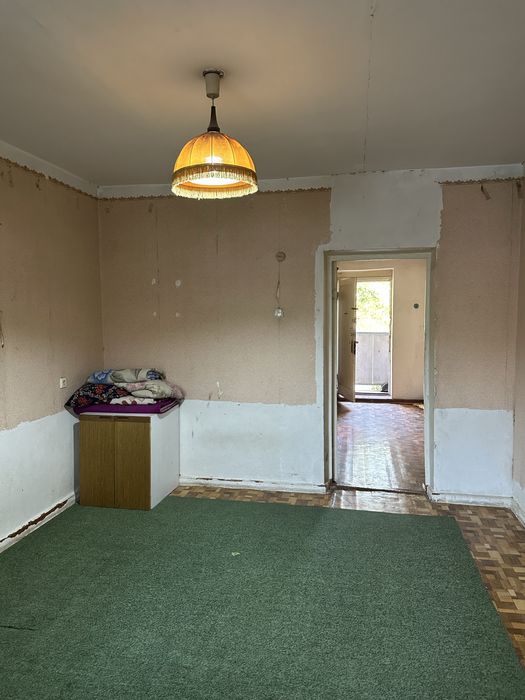 Срочно Продаётся квартира 1/1/4 на Узбуме, кирпич 32м2