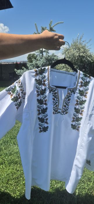 Camasa traditionala femei deosebita