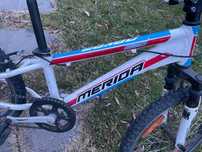 bicicleta Merida copii alba, roti 20