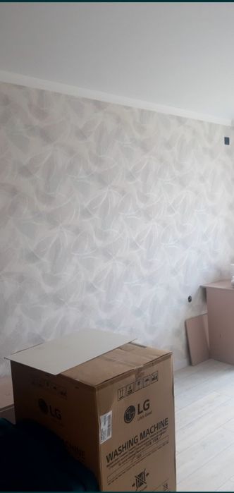 Поклейка обоев               .