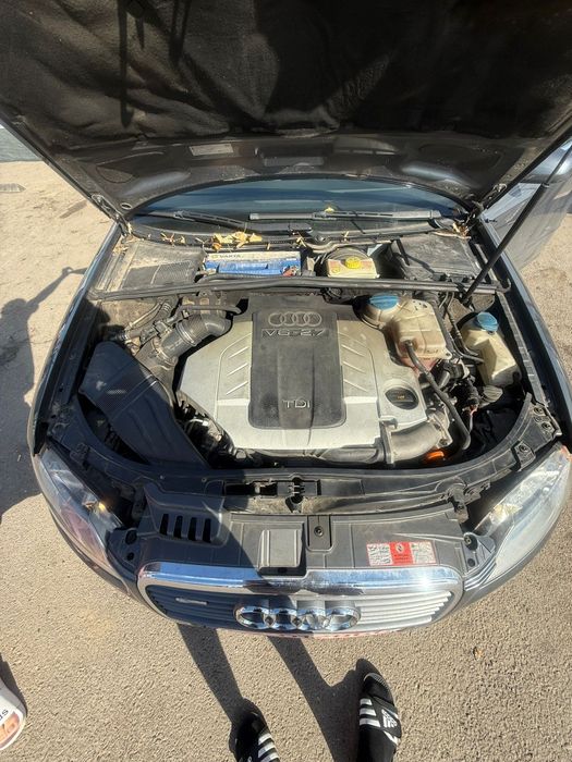 Vând Audi A4 S line