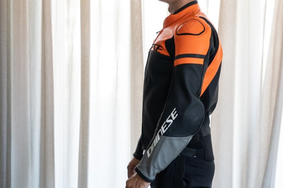 Geaca moto Dainese Agile piele NOUA 54 L. Geaca piele moto KTM orange