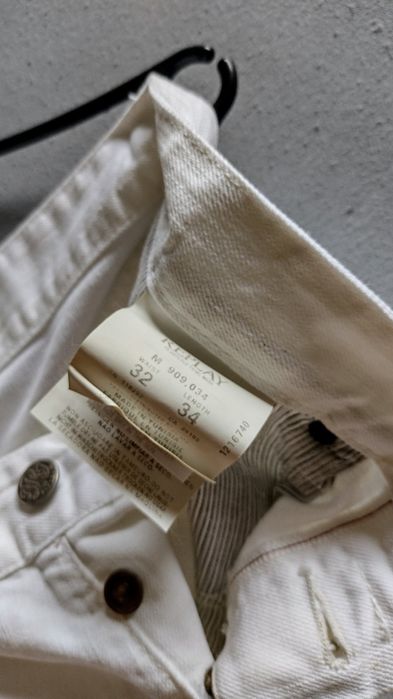 Нови бели дънки Replay 32