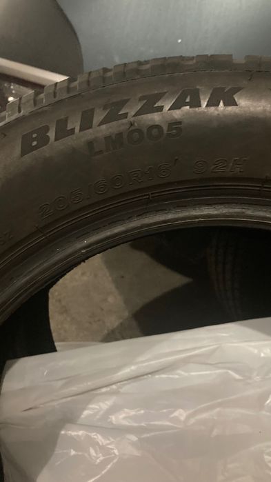 Зимни гуми Bridgeston 205/60/16
