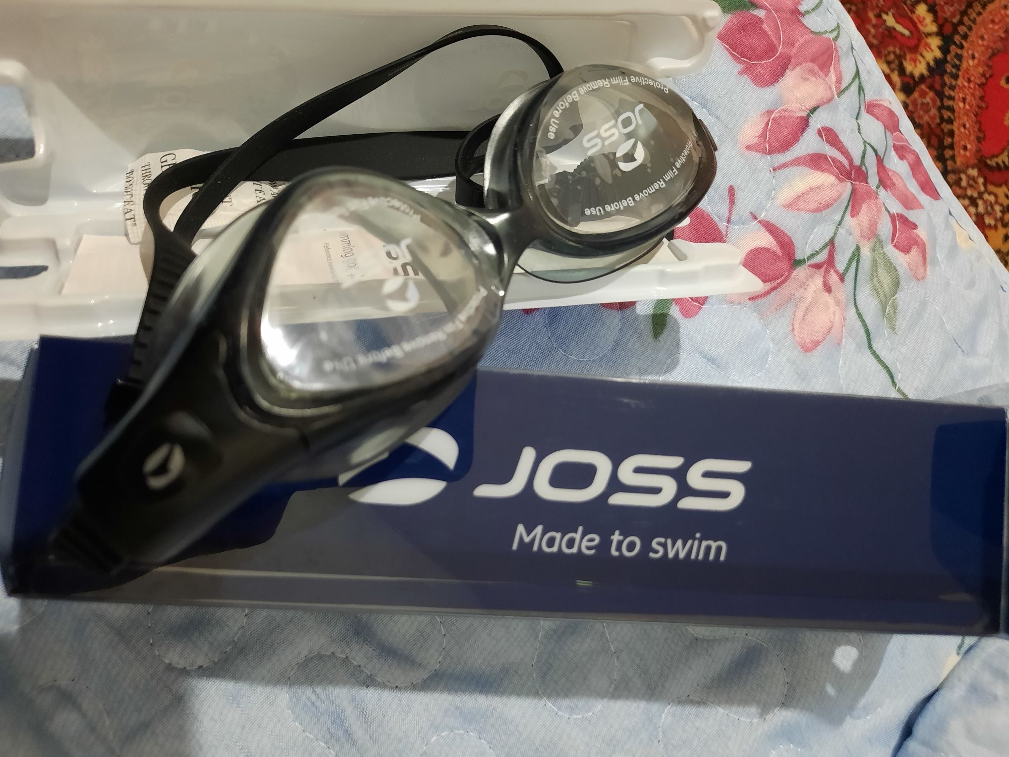 Продам очки для плавания фирмы JOSS Made to swim.