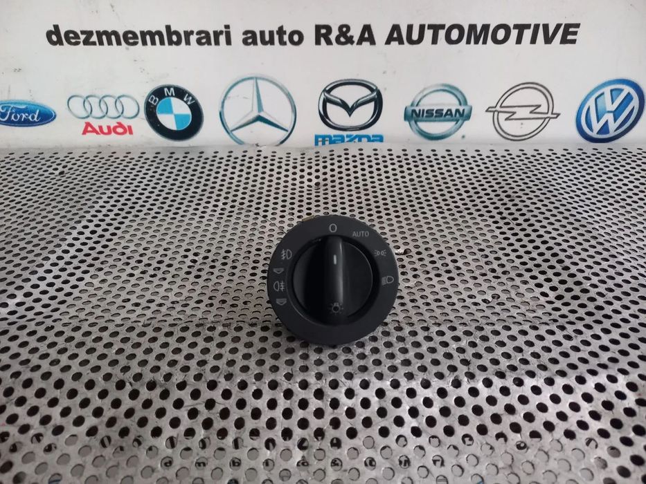 Bloc Lumini Audi Q7 4L Audi A6 4F C6 Cod 4FD - Dezmembrari Arad