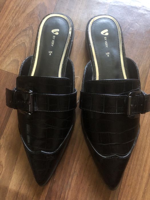 Нови дамски чехли