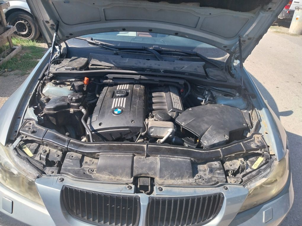 На части БМВ Е90 330i 272k.c/BMW E90 330i N53B30A 272k.c
