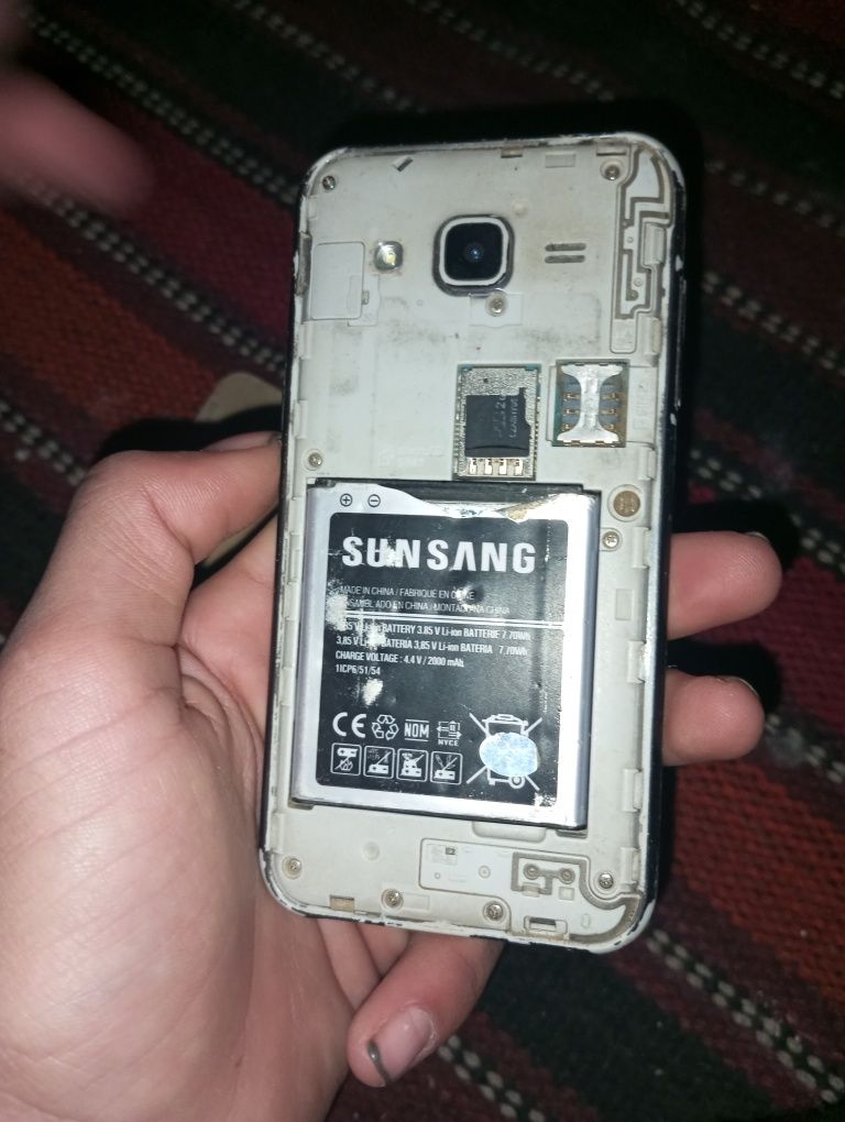 Samsung Galaxy J2 Sotiladi