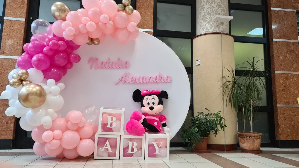 Aranjamente Baloane pentru Evenimente și Aranjamente Cristelnita