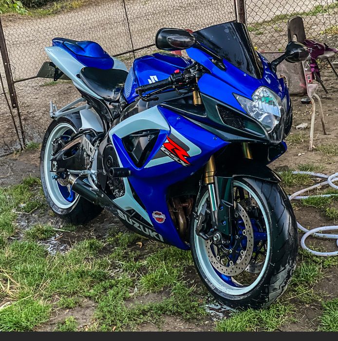 suzuki gsxr600 k6 2006 accept si schimburi cu r7 sau cbr650r