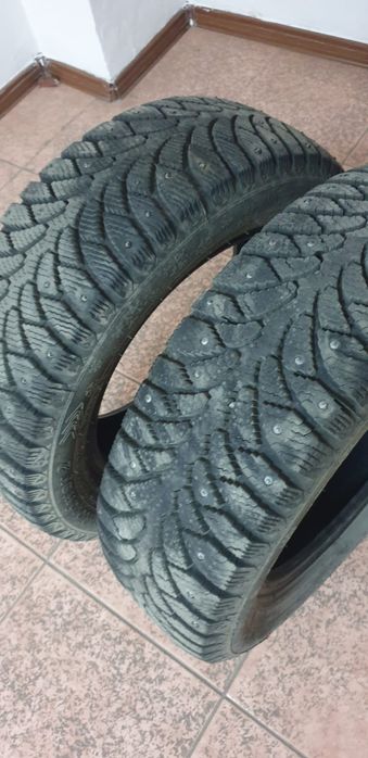 Продам шипованые колеса 14