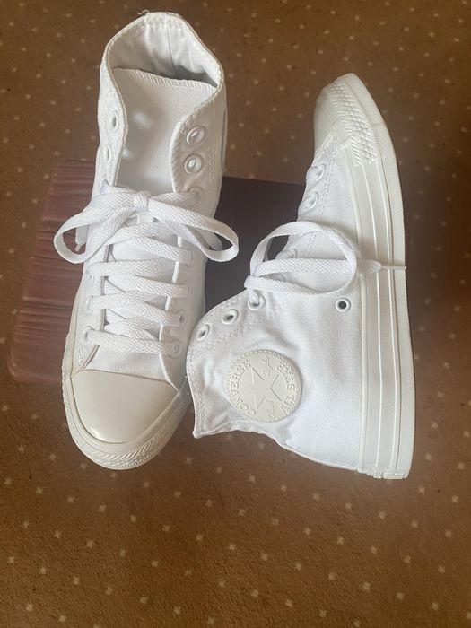 Traineri Converse, noi, masira 39,5
