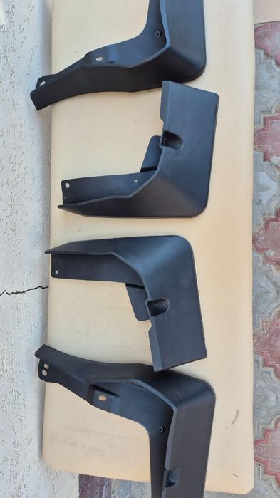 Брызговики Rav 4