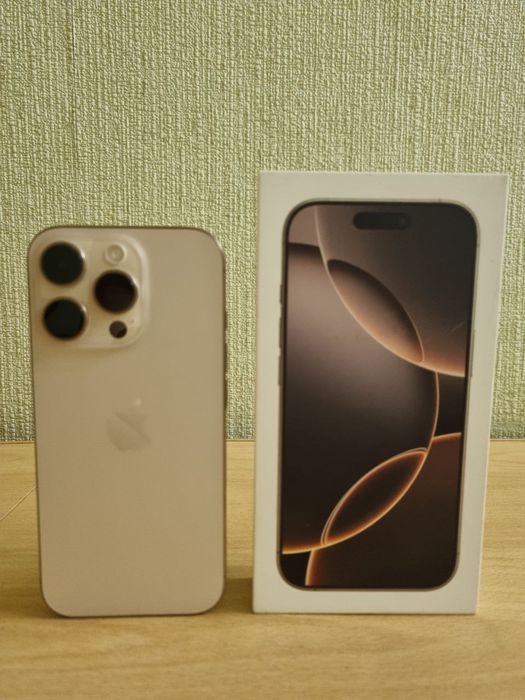 Iphone 16 PRO 256 gb Desert Titanium