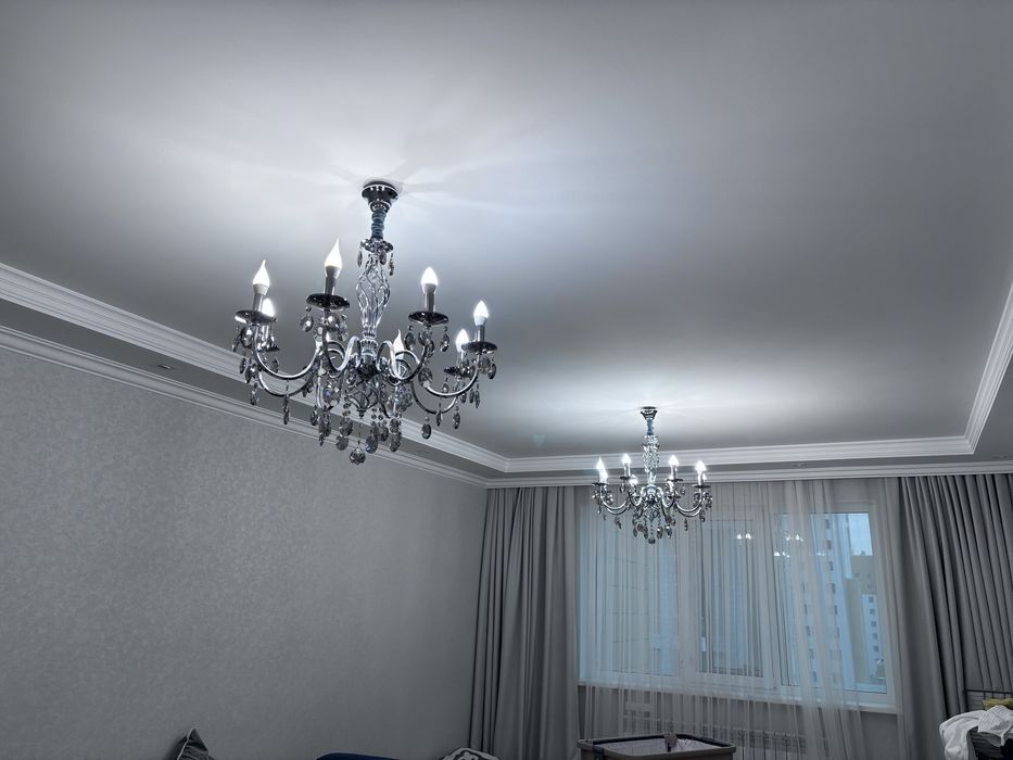 Продам люстры 2шт