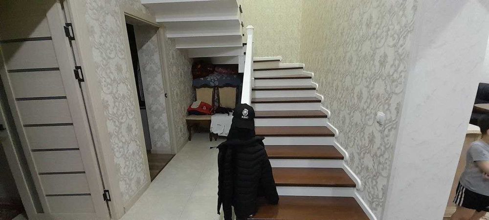 Продаётся Амир тимур махала 2.16 сот  участка. М. Улугбекского района