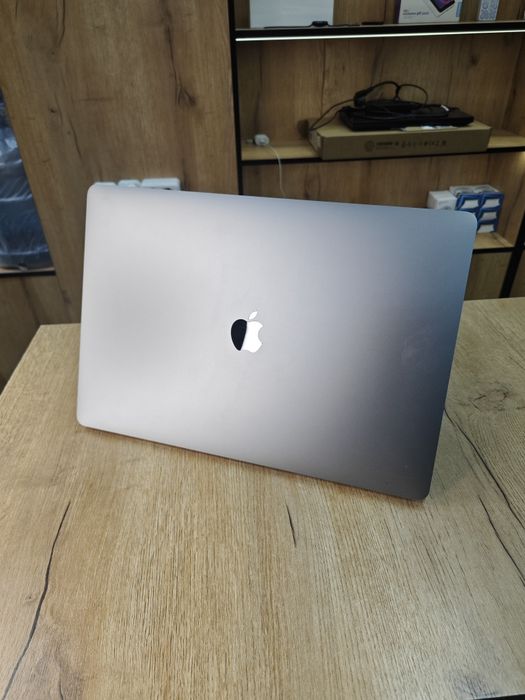 MacBook Pro 16 | Intel Core i7 | 16Gb ОЗУ | 512Gb SSD