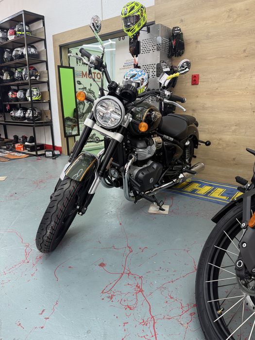 Royal Enfield Super Meteor 650 -GARANTIE-