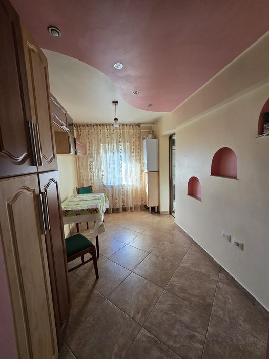 Apartament 2 camere de inchiriat