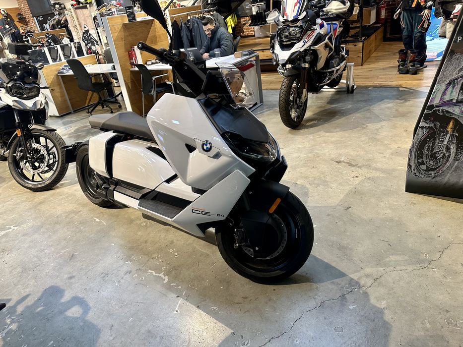 Bmw CE04, electric, NOU! Garantie 3ani accept si schimburi
