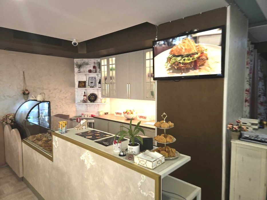 Дава се под наем Заведение в Варна, Център - 220 кв.м за 1500 € - Снимка #5