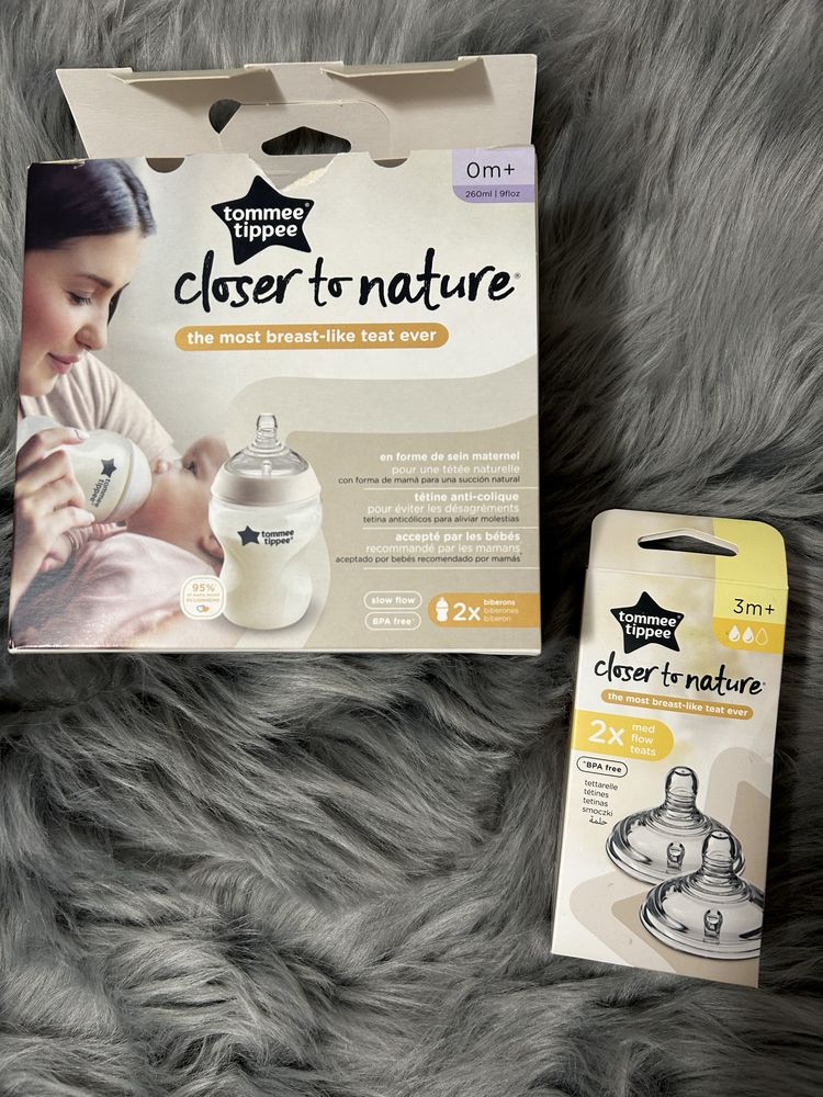 Set sticlute si tetine Tommee Tippee