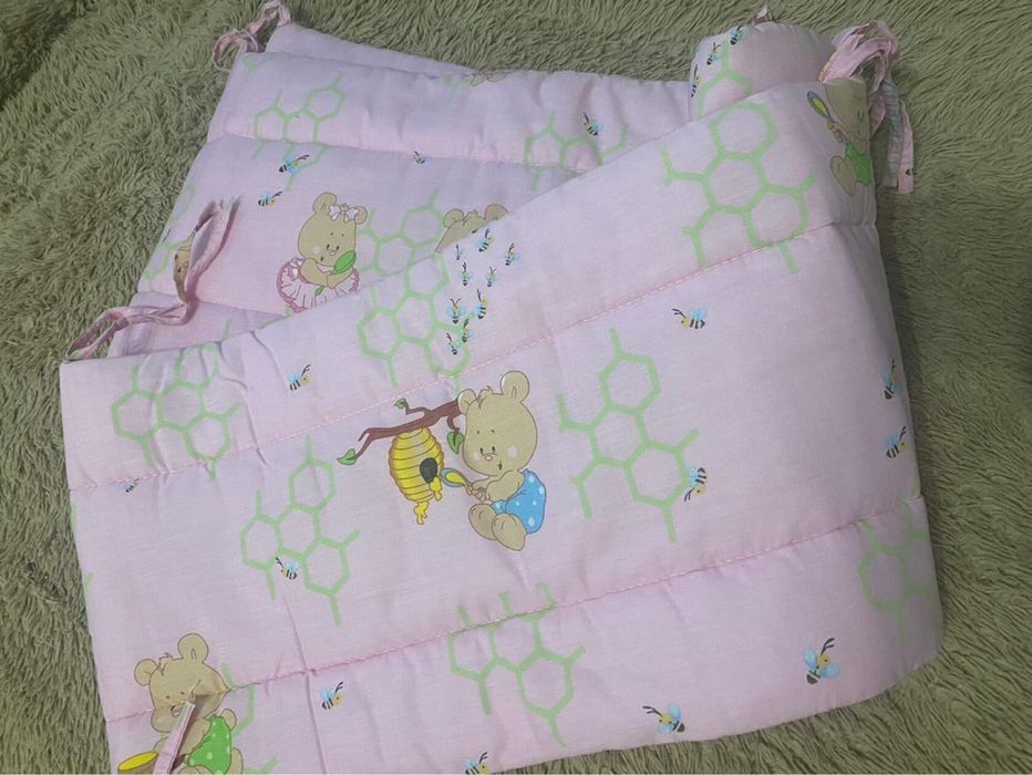 Бортики в кроватку