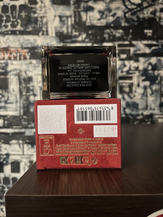 Продавам Оригинален Scandal Pour Homme.