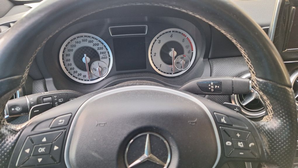 Mercedes-Benz A180CDI 109кс на части