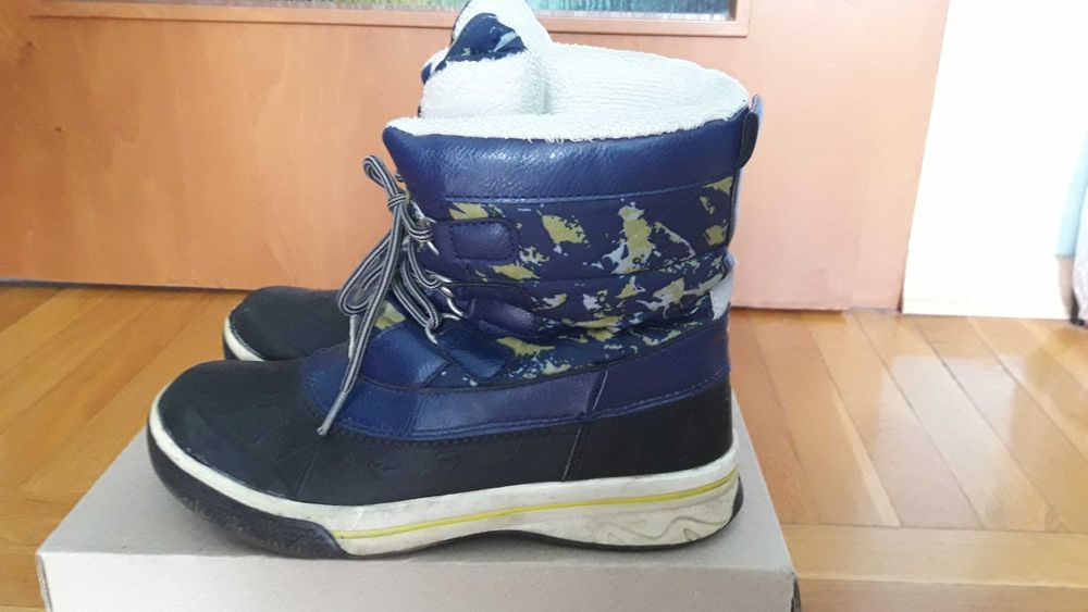 Топли ботушки - 35 номер