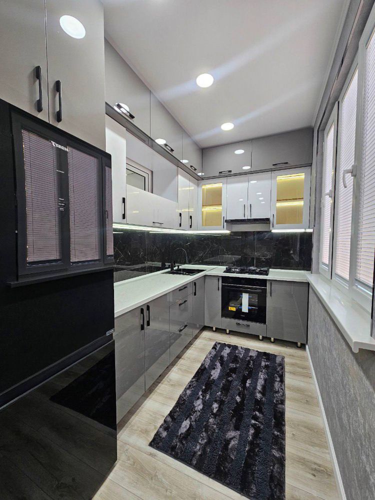 Продажа кв Ц 6 Напротив  LALI  ( На Небе)3/2/4 70м2 евро ремонт