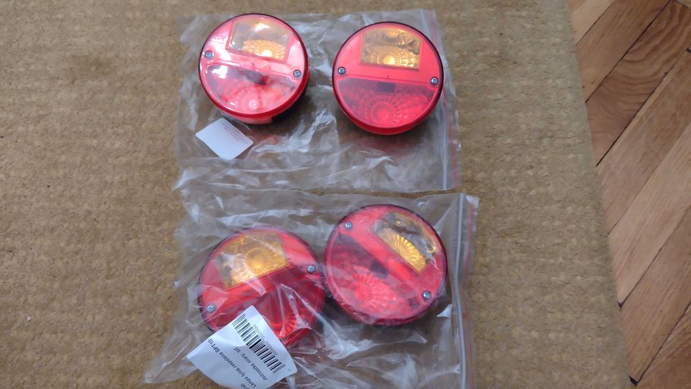 proiectoare si stopuri remorca