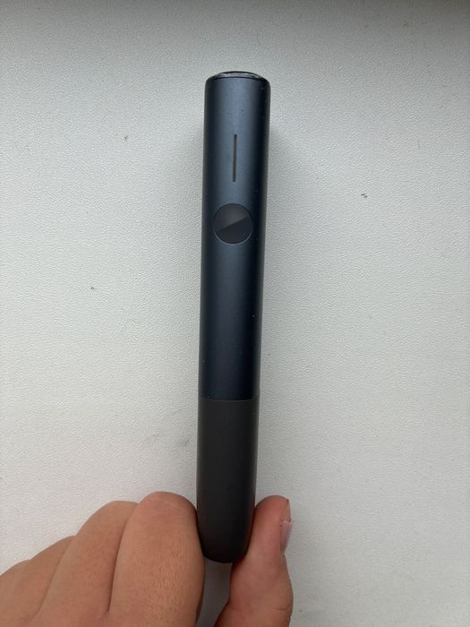 Iqos ILUMA albastru inchis + incarcator