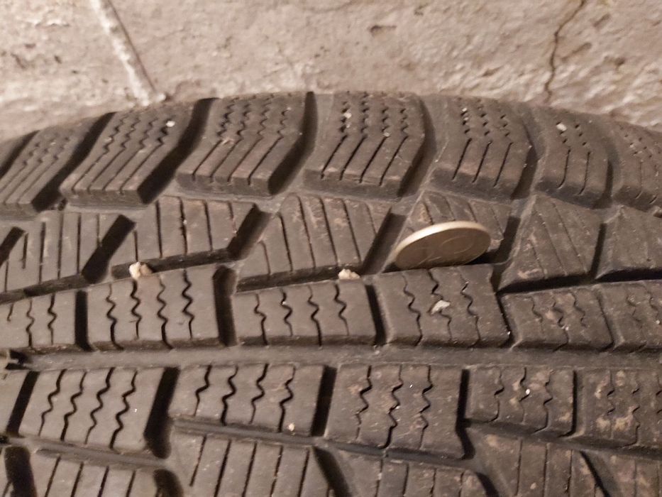 Зимни гуми 185/60 R15
