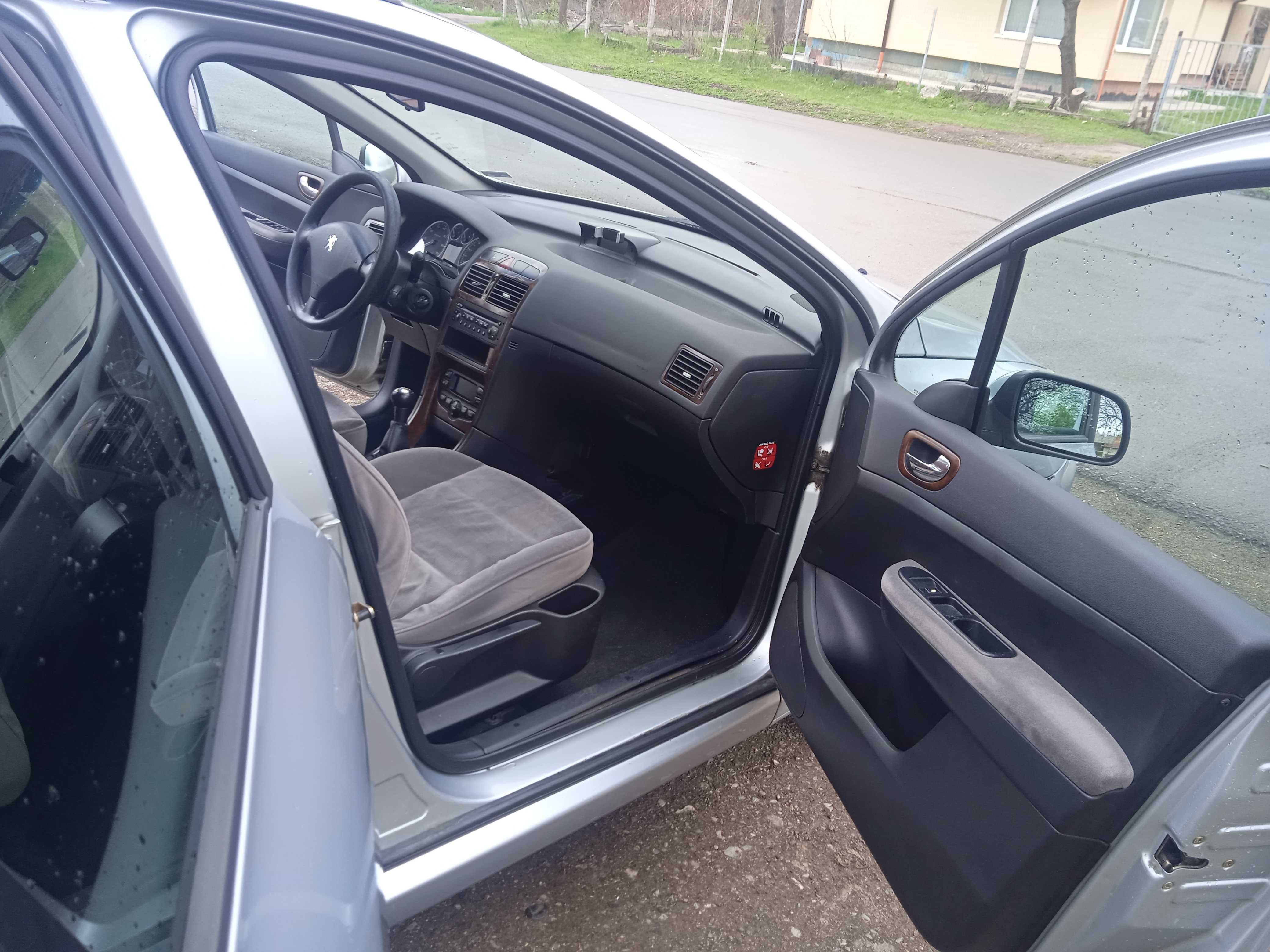 Продавам Peugeot 307 Комби Бензин