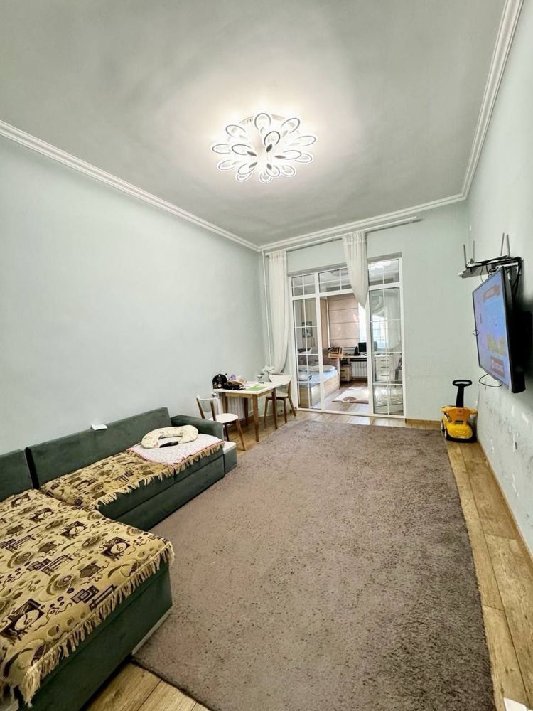 Ул.Навои 2в3/2/3 60кв.м средний ремонт срочно (ор-р Панорама)