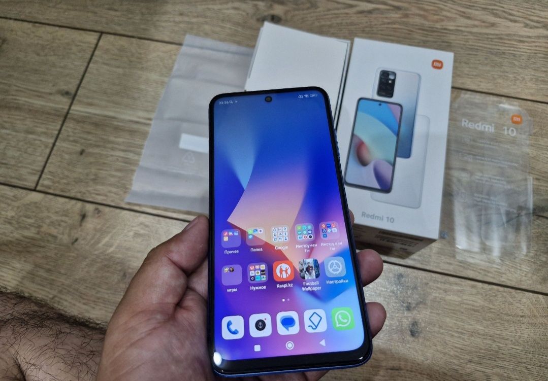 Срочно продам redmi 10 в отличном состояние