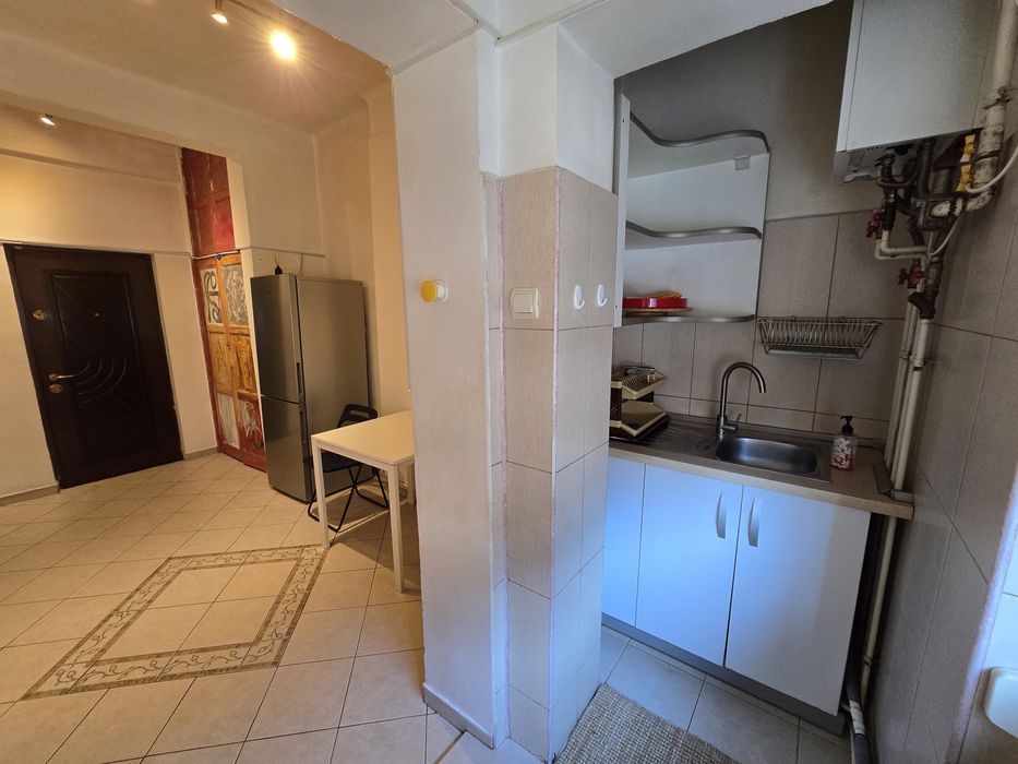 Apartament de doua camere Domenii, la origine garsoniera dubla